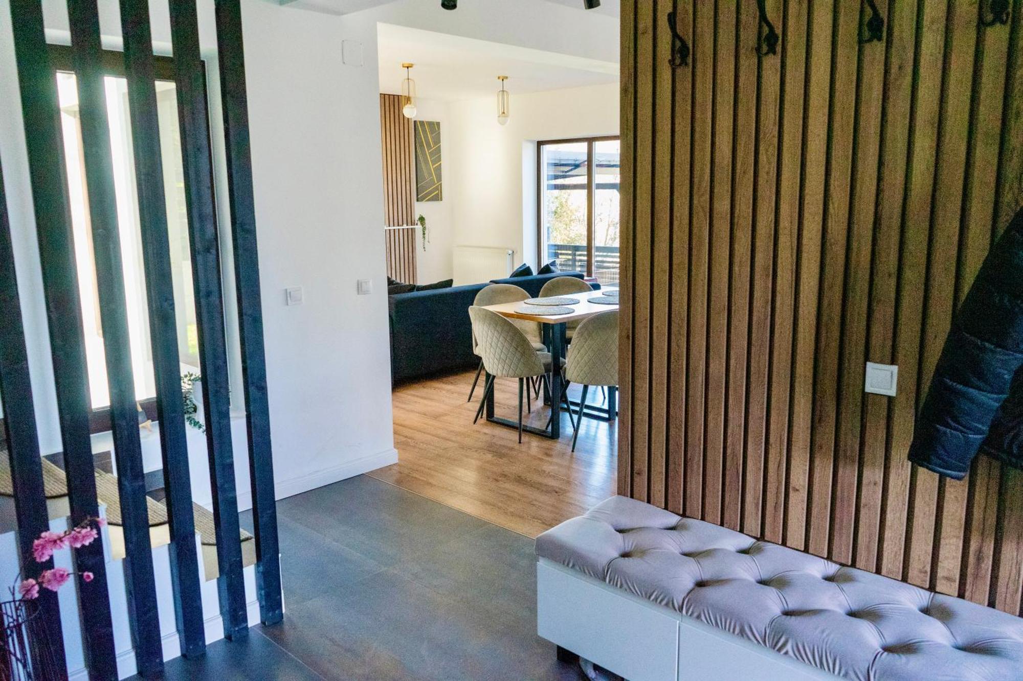 קאמפולונג מולדובנסק Pensiunea Cityview מראה חיצוני תמונה
