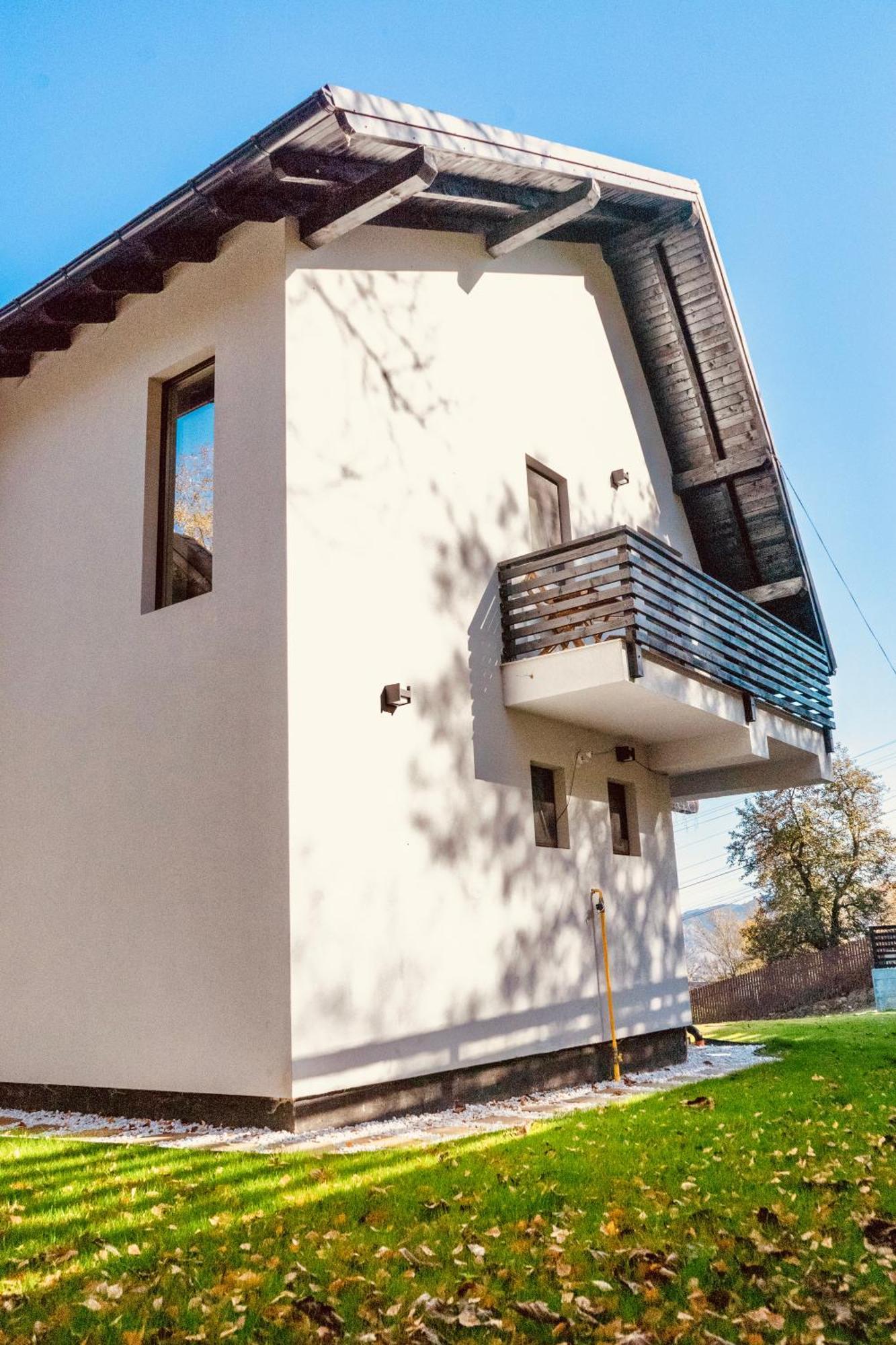קאמפולונג מולדובנסק Pensiunea Cityview מראה חיצוני תמונה